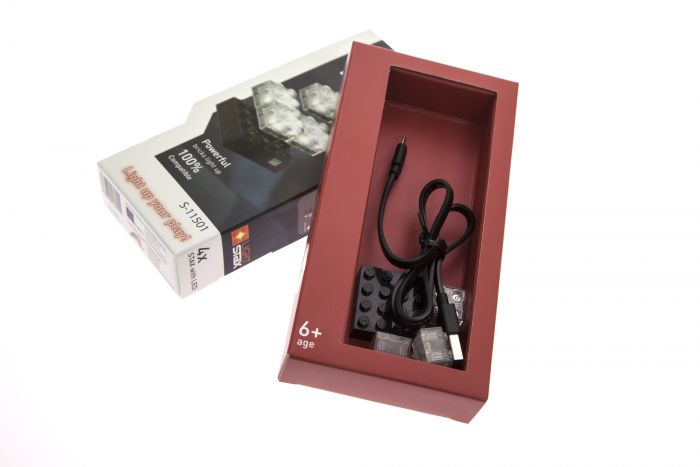 База 4х4 LIGHT STAX в комплекті з 4-ма цеглинками 2х2 Transparent LED LS-S11501