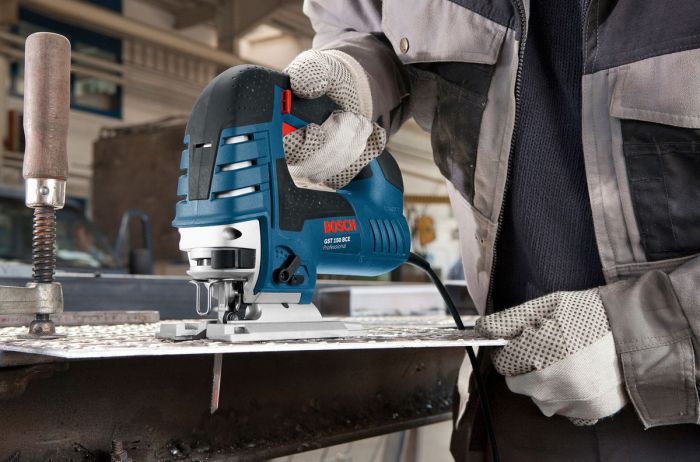 Лобзик Bosch GST 150 BCE, 780Вт, 2.7 кг