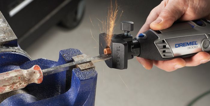 Шліфувально-гравірувальне машина Dremel 3000-15, 130 Вт, 15 насадок