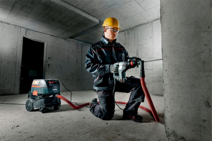 Перфоратор Metabo KHE 3251 800Вт, комбі, 3 режима, пластик.кофр, змінний патрон