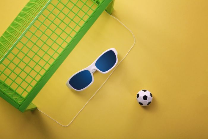 Дитячі сонцезахисні окуляри Koolsun біло-блакитні серії Sport (Розмір: 6+)