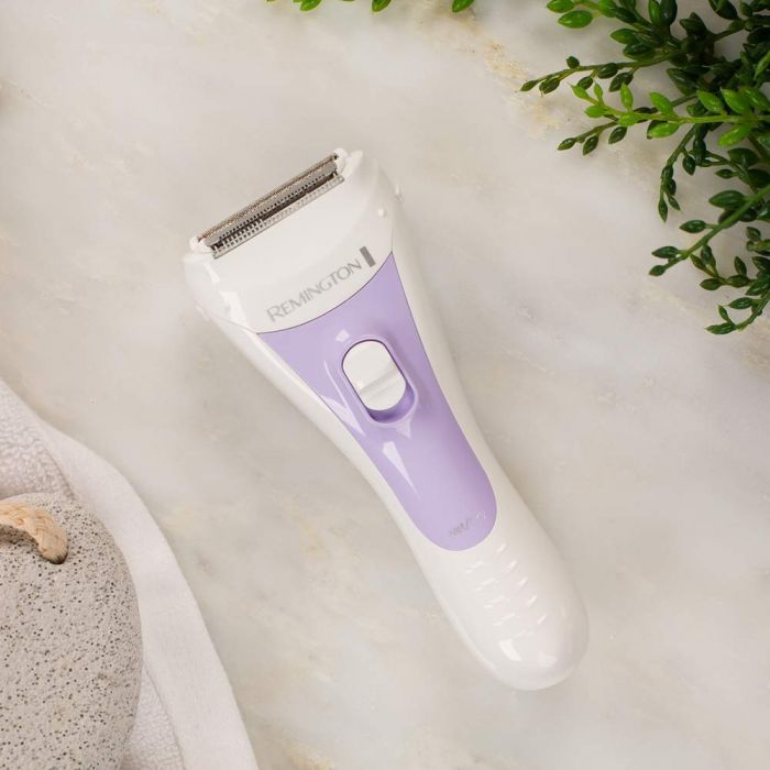 Жіноча бритва Remington WSF5060 SMOOTH & SILKY
