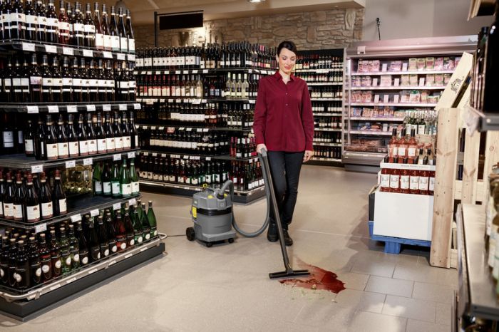 Пилосос професійний Karcher NT 22/1 Ap