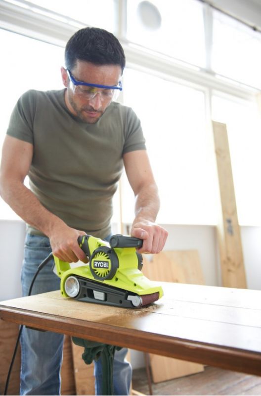 Ryobi Шліфмашина стрічкова EBS800, 76мм, 150-320 об / хв, 800 Вт