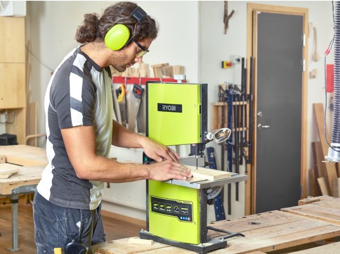 Ryobi Пила стрічкова RBS904, 350Вт, 1572мм, 19.6кг