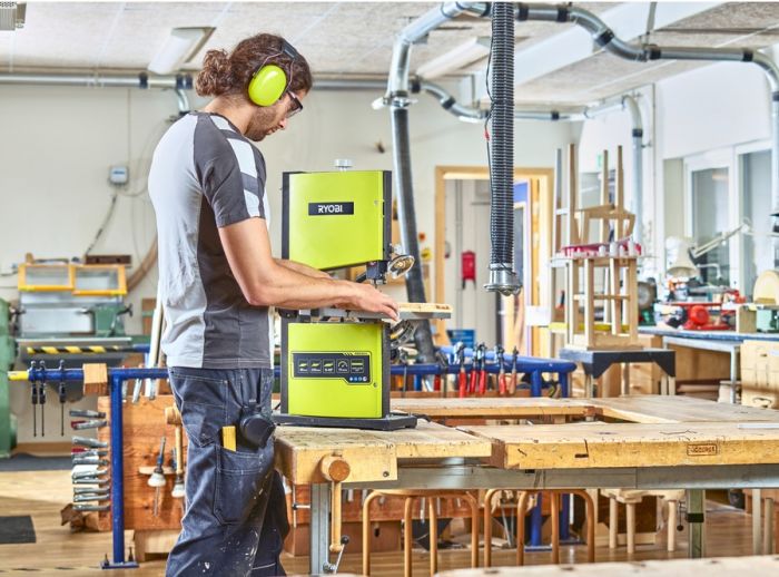 Ryobi Пила стрічкова RBS904, 350Вт, 1572мм, 19.6кг