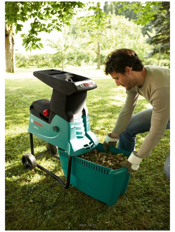 Подрібнювач садовий Bosch AXT 25 D малошумний, 2500Вт, 40мм, 2.5 кВт, 31.3 кг