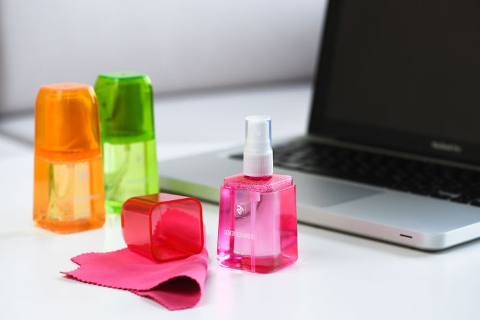 Набір для чищення 2E LUX CLEAN 100ml Liquid для LED / LCD + серветка, Yellow