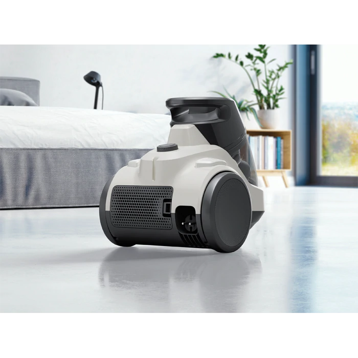 Пилосос Electrolux EC41-2SW