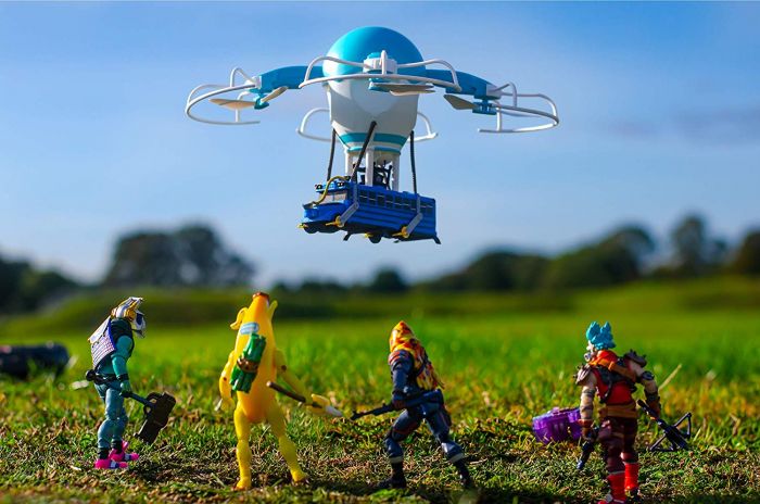 Квадрокоптер іграшковий Jazwares Fortnite Drone Battle Bus