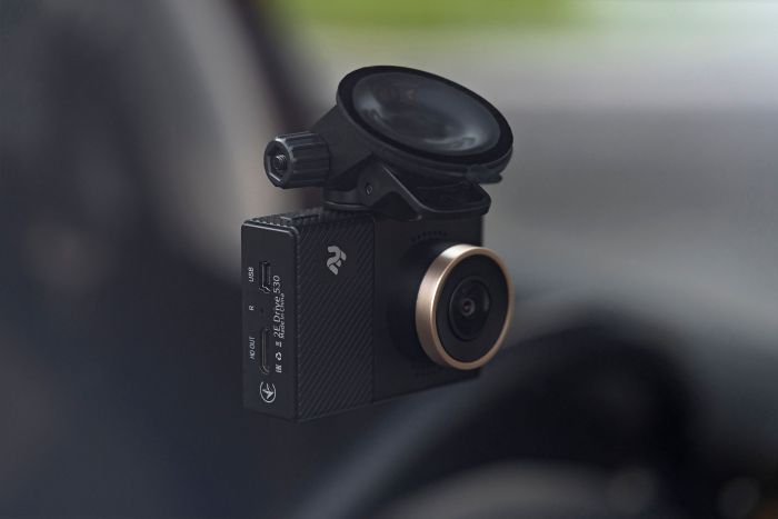 Відеореєстратор автомобільний 2E Drive 530