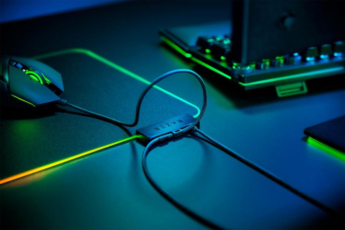 Ігрова поверхня Razer Firefly V2 RGB M Black (355х255х3мм)