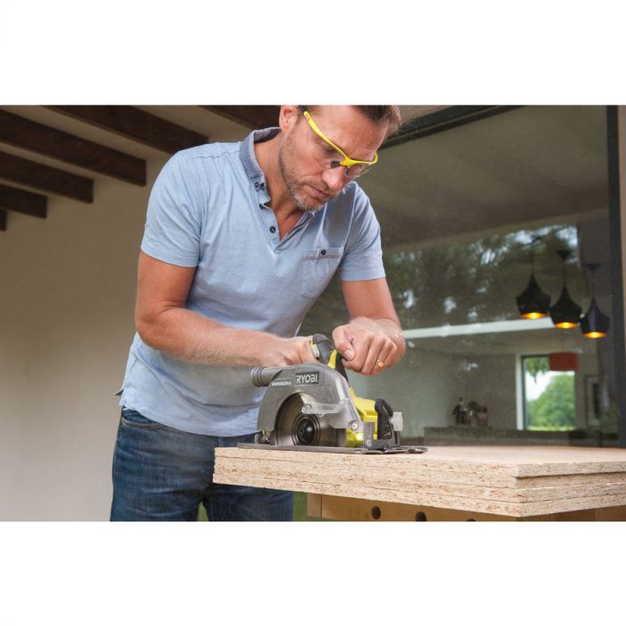 Ryobi Пила дискова ONE+ R18CS7-0 18В 184мм, 3700 об/хв, безщіткова (без АКБ і ЗУ)