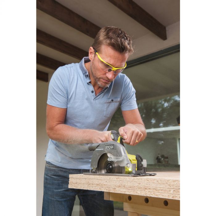 Ryobi Пила дискова ONE+ R18CS7-0 18В 184мм, 3700 об/хв, безщіткова (без АКБ і ЗУ)