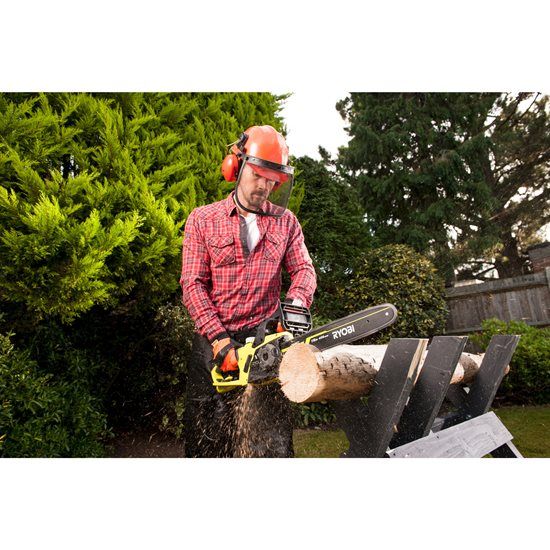 Пила ланцюгова Ryobi RCS2340B, 2300Вт, Oregon 40см, 4.8кг
