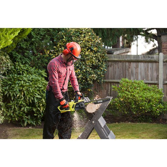Пила ланцюгова Ryobi RCS2340B, 2300Вт, Oregon 40см, 4.8кг