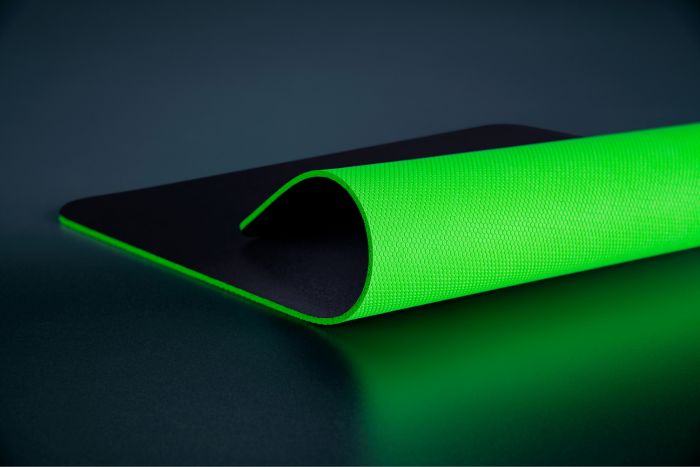 Ігрова поверхня Razer Gigantus V2 M Black (360x275x3мм)