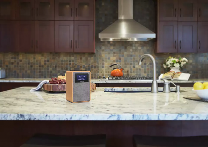 Радіогодинник Philips TAR5005 FM/DAB+, mono 1W, LCD