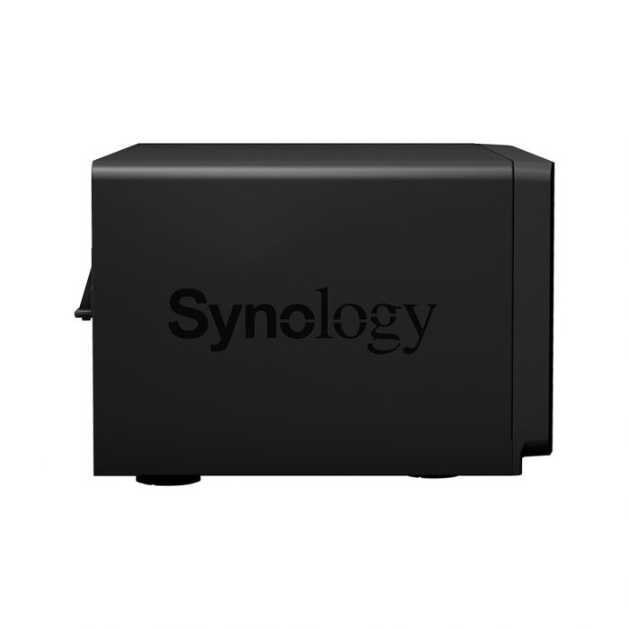 Мережеве сховище Synology DS1821+