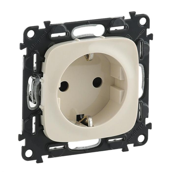 Valena ALLURE Legrand 753824 Розетка 2К+З шт. гв. СЛК