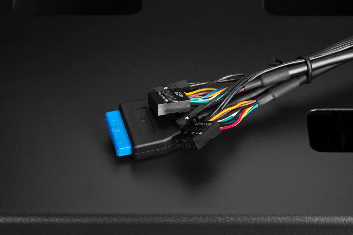 Корпус 2E GAMING CLARUS (GM5) MiniT, 2xUSB2.0,1xUSB3.0, 2x140мм ARGB,1x120мм ARGB, скло (передня/бічна панель),без БЖ,чорний