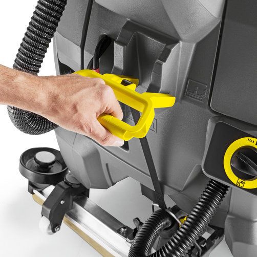 Машина для миття підлоги Karcher BD 43/25 C Bp Pack акумуляторна дискова, 43см, 25л