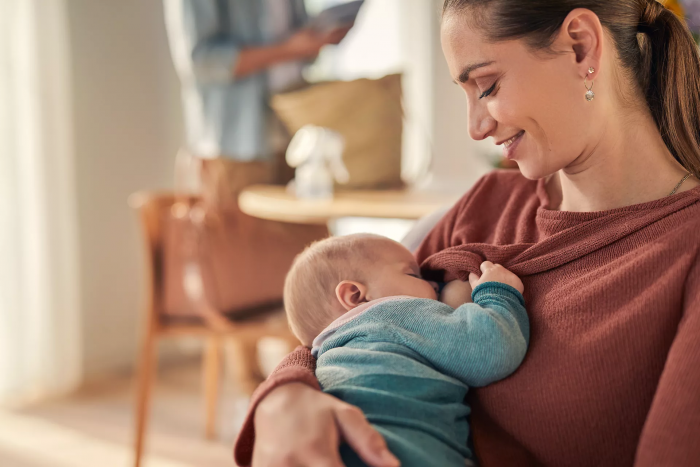 Ручний молоковідсмоктувач Philips Avent з пляшечкою 115мл SCF430/10