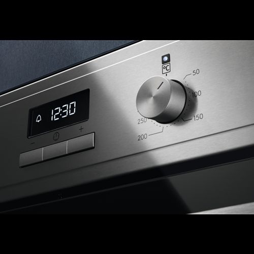 Духова шафа Electrolux OEF3H30X