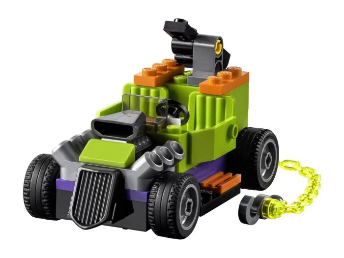 Конструктор LEGO Batman Бетмен проти Джокера: погоня на бетмобілі 76180