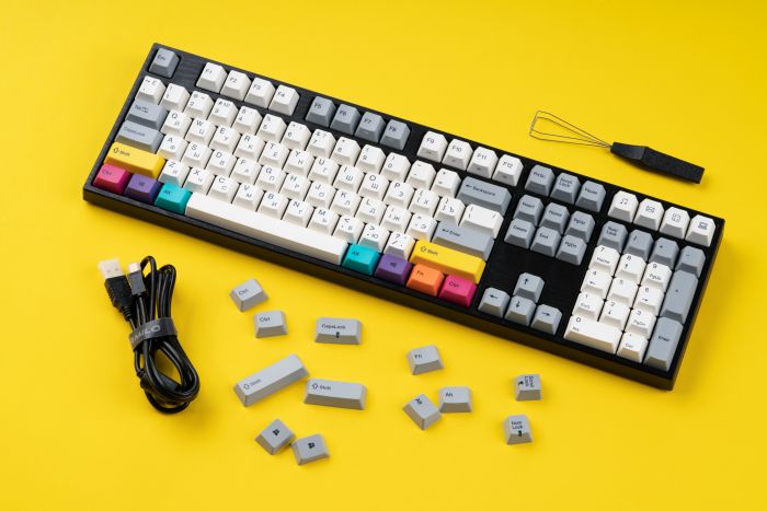 Клавіатура Varmilo MA108M V2 CMYK EC Sakura V2 RU