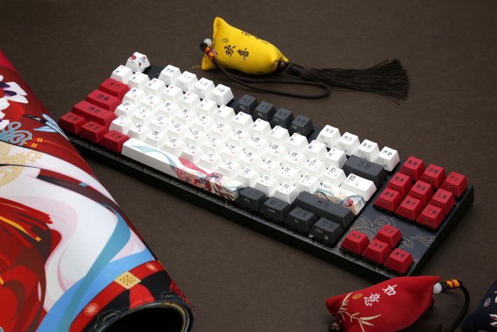 Клавіатура Varmilo MA87M V2 Peking Opera EC Rose V2EN
