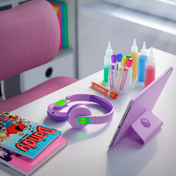 Навушники Philips Kids TAK4206 On-ear Colored light panels Wireless Mic Рожевий