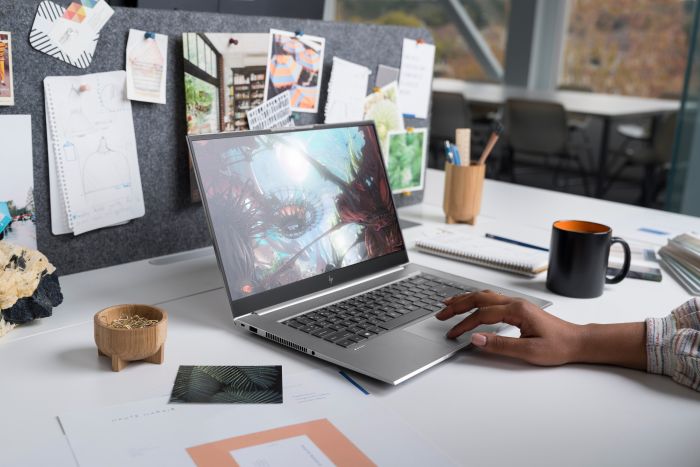 Ноутбук HP ZBook Studio G7 15.6FHD IPS AG/Intel i5-10400H/16/512F/NVD T1000-4/W10P/Silver