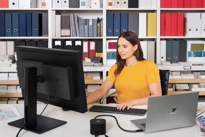 Ноутбук HP ZBook Studio G7 15.6FHD IPS AG/Intel i5-10400H/16/512F/NVD T1000-4/W10P/Silver