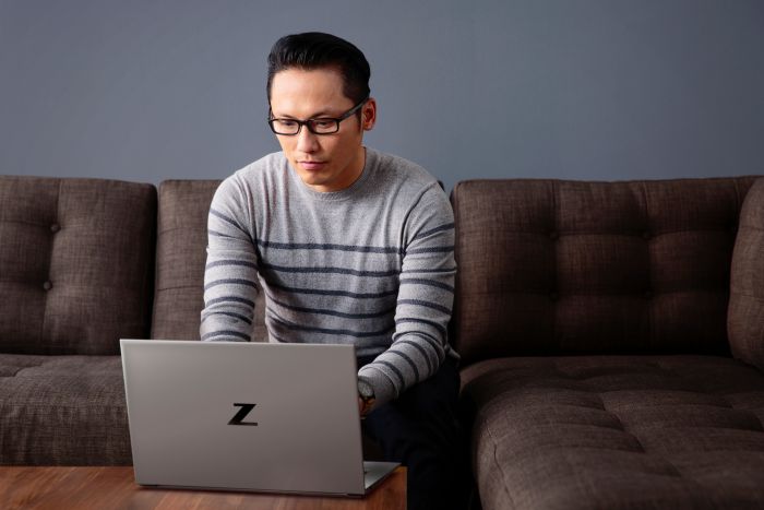 Ноутбук HP ZBook Studio G7 15.6FHD IPS AG/Intel i5-10400H/16/512F/NVD T1000-4/W10P/Silver