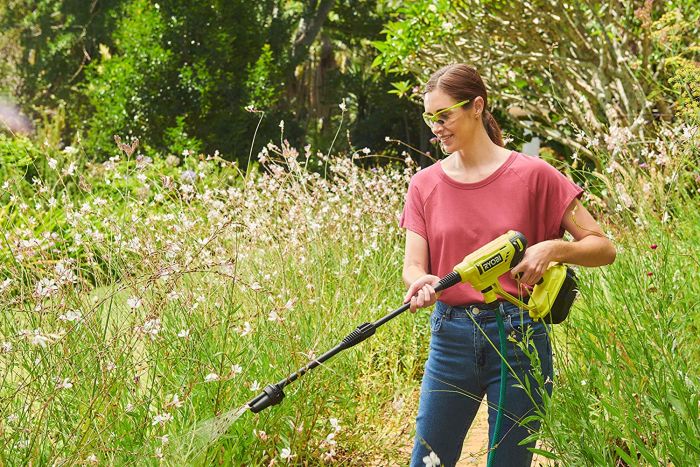 Ryobi Мінімийка низького тиску RY18PW22A-0, акумуляторна, 22бар, 182 л/год. (без АКБ і ЗП)