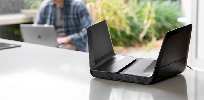 Маршрутизатор NETGEAR RAX120 Nighthawk AX6000 WiFi 6, 4xGE LAN, 1xGE WAN, 1x5GE, 2xUSB 3.0