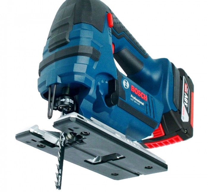 Лобзик Bosch GST 18 V-LI B, акум., 18В, 4.0Ah, хід 23мм, 2.4кг