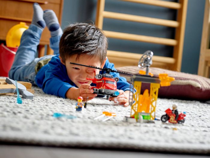 Конструктор LEGO City Пожежний рятувальний гелікоптер 60281