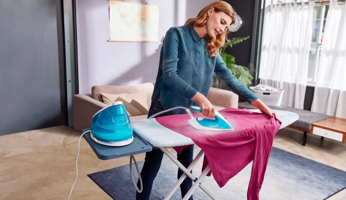 Праска з парогенератором Philips PerfectCare Compact Plus GC7920/20