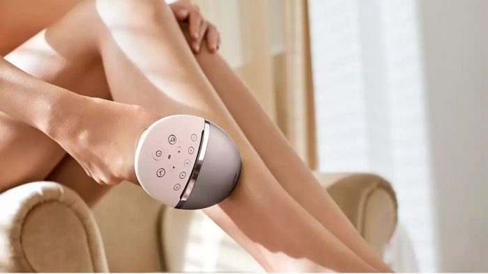 Philips Фотоепілятор Lumea серии 9000 BRI958/00