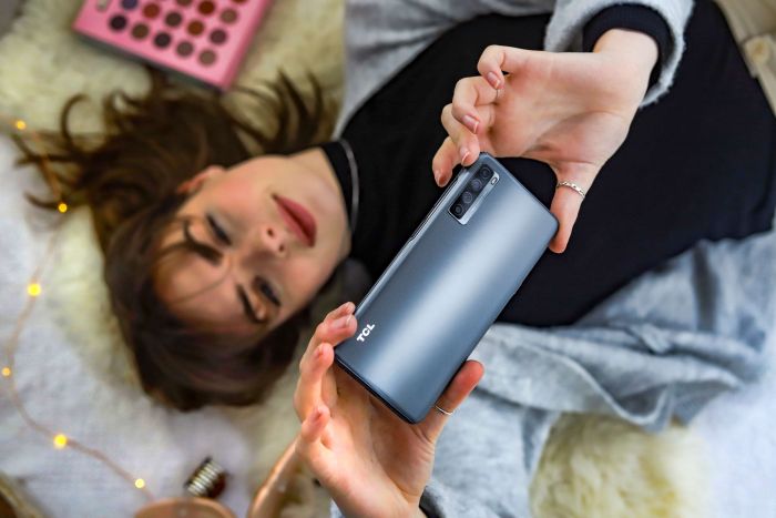 Смартфон TCL 20L+ (T775H) 6/256GB 2SIM Milky Way Gray
