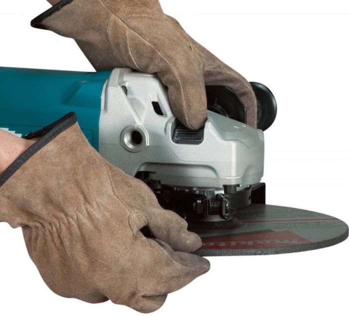 Шліфмашина кутова Makita GA7060, 2200 Вт, 180 мм, 8500 об/хв, 5.3 кг
