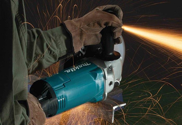 Шліфмашина кутова Makita GA9061, 2200 Вт, 230 мм, 6600 об/хв, 5.7 кг