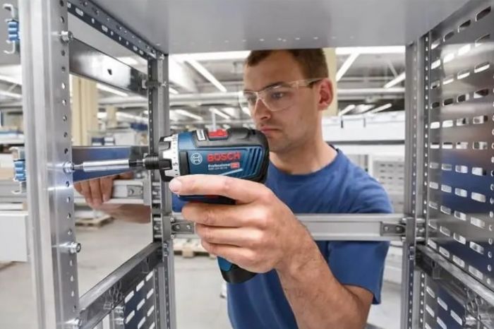Шуруповерт-дриль Bosch GSR 12V-35 HX, 12В, 20/35Нм, 0.57 кг