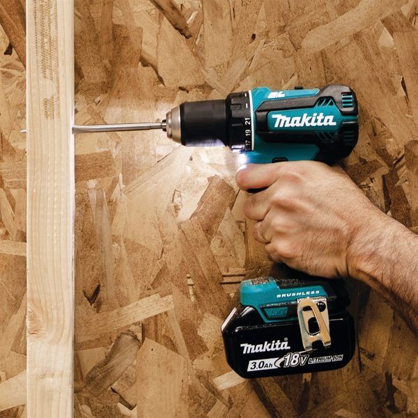 Шуруповерт-дриль Makita DDF485FYX3, акум, 18В, 3 Аг, LXT, 0-500/0-1900 об/хв, 50/27Нм, 1.4кг