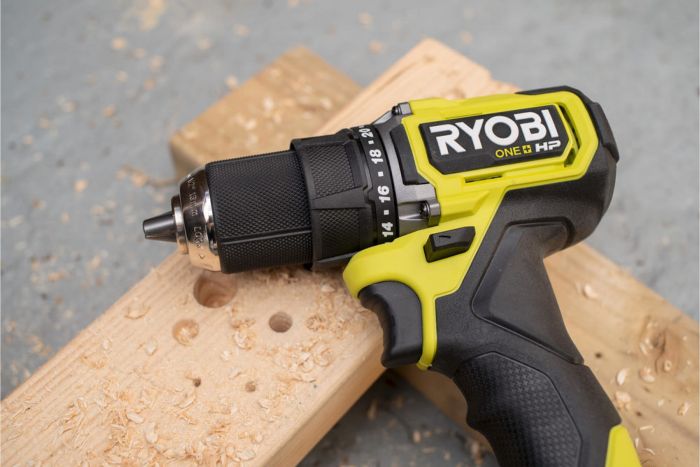Ryobi Шуруповерт-дриль ONE+ RDD18C-0, 18В, безщіткова, 54Нм (без АКБ та ЗП)