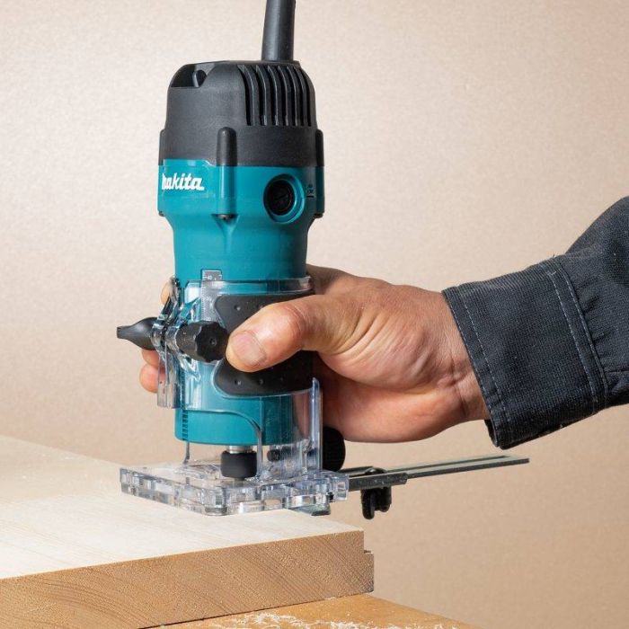 Фрезер Makita 3711, 530 Вт, 32000 об/хв, 6 мм, 1.7 кг