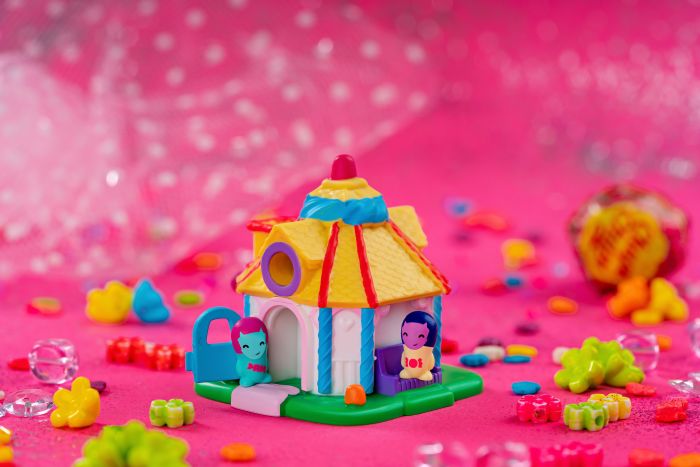 Ігрова фігурка Jazwares Nanables Small House Містечко солодощів, Цукерковий будиночок