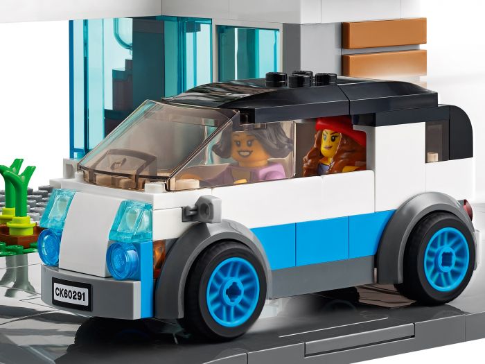 Конструктор LEGO City Сучасний сімейний будинок 60291